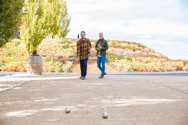 People playing Petanque