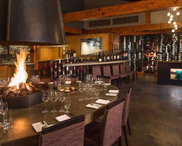 61d5e5d7e3982736bf4cd21f barking frog restaurant interior